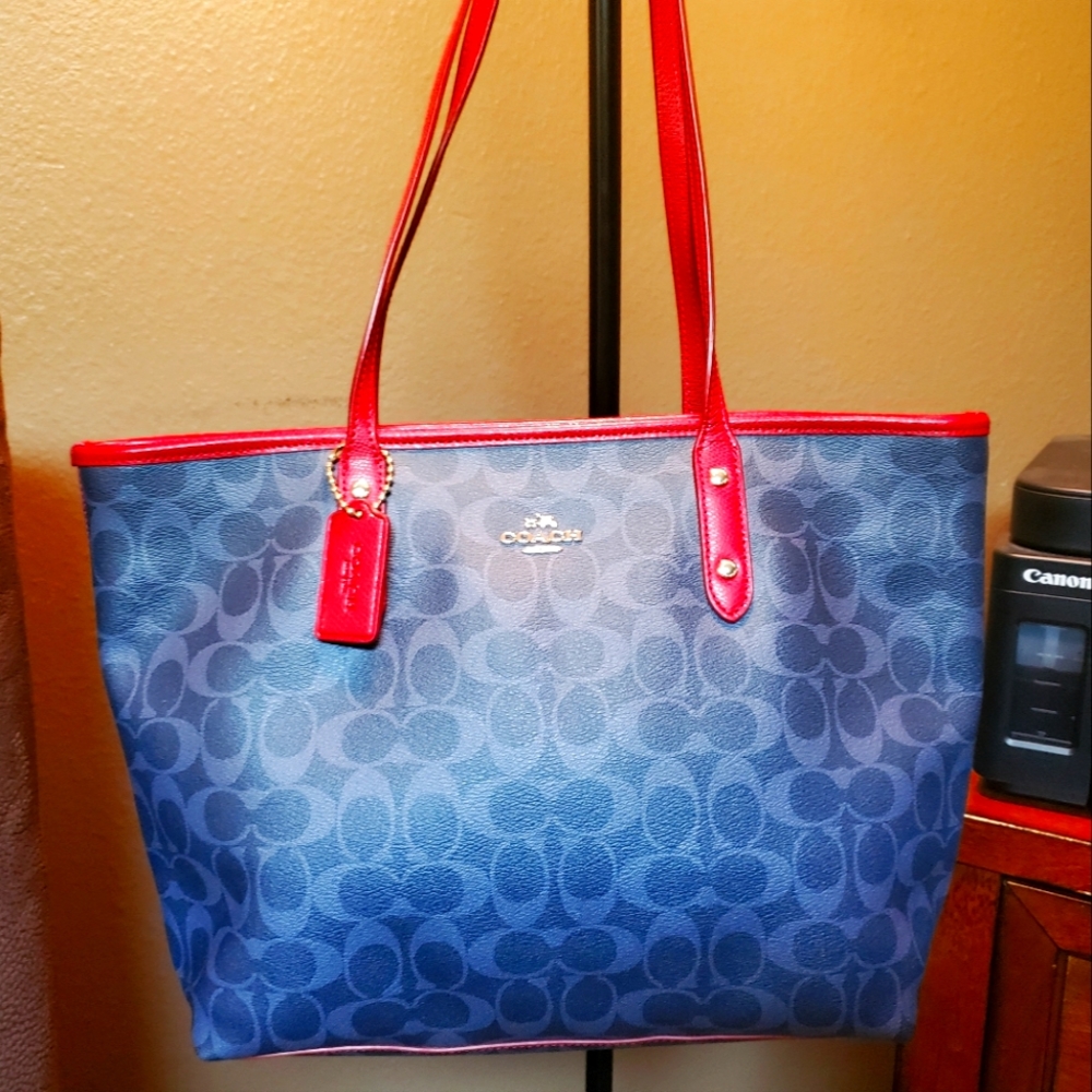 Coach City Zip tote